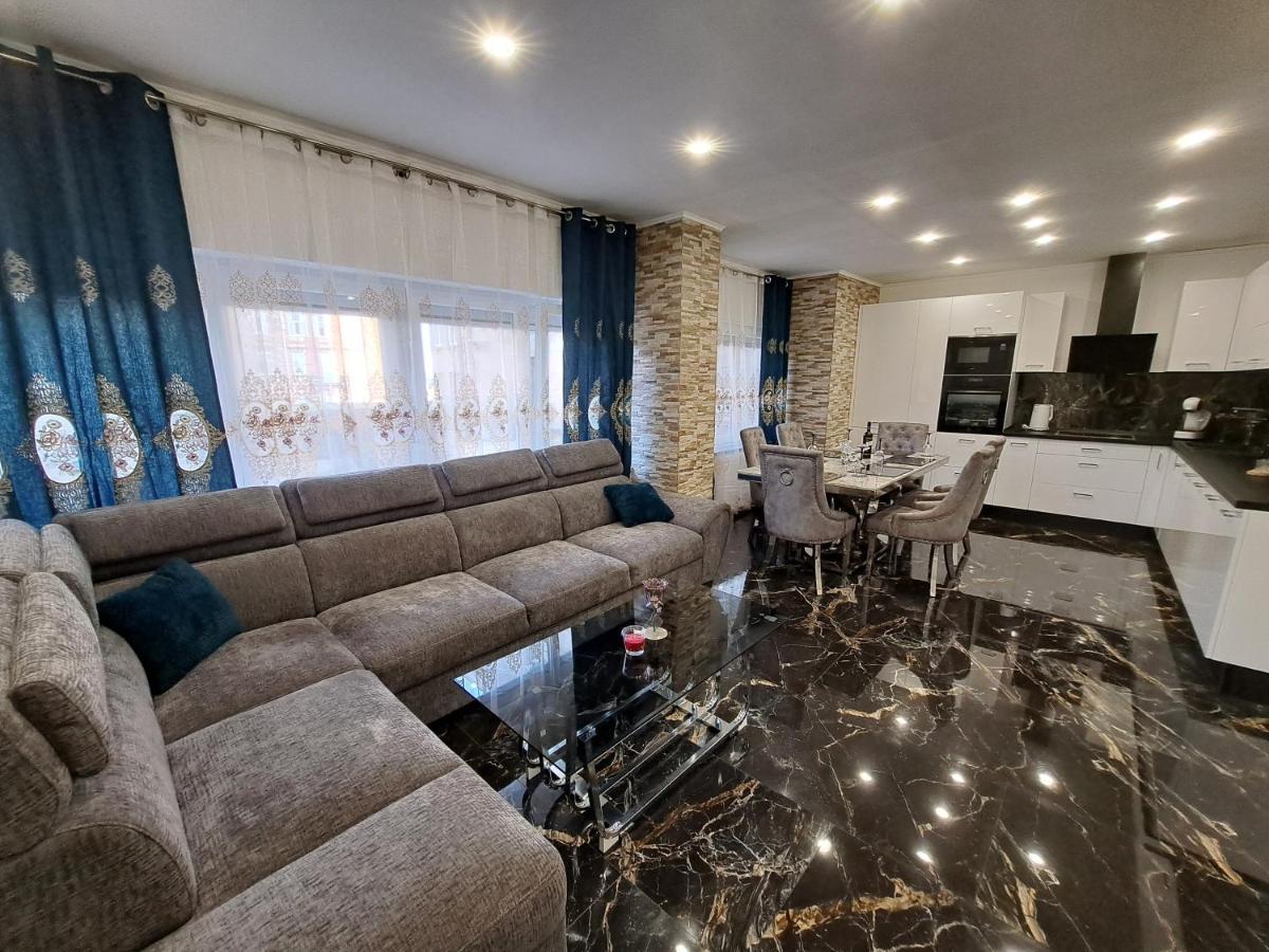 Apartment Monaco Rijeka Buitenkant foto