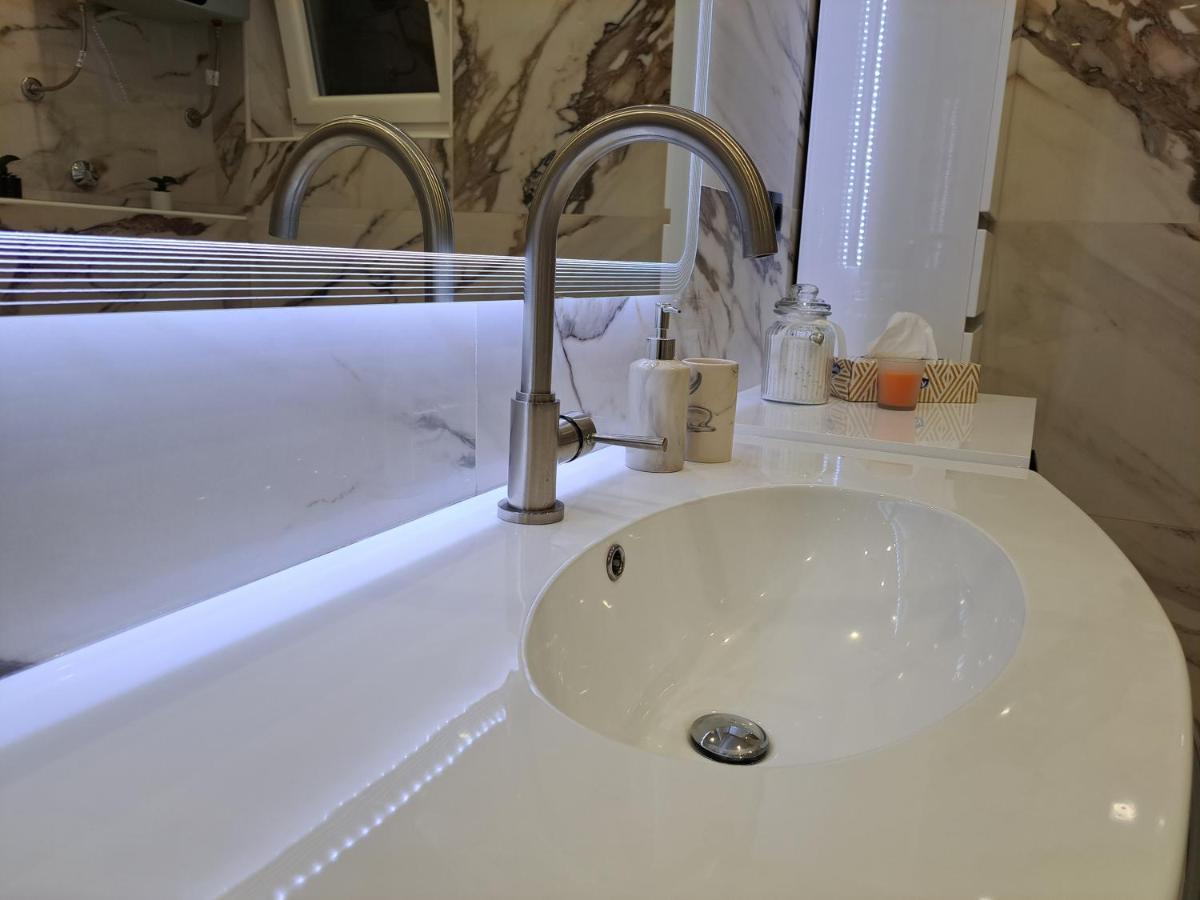 Apartment Monaco Rijeka Buitenkant foto